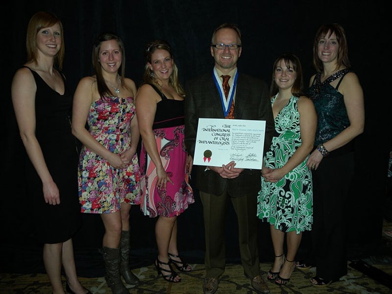 oral implantologists 2011 award